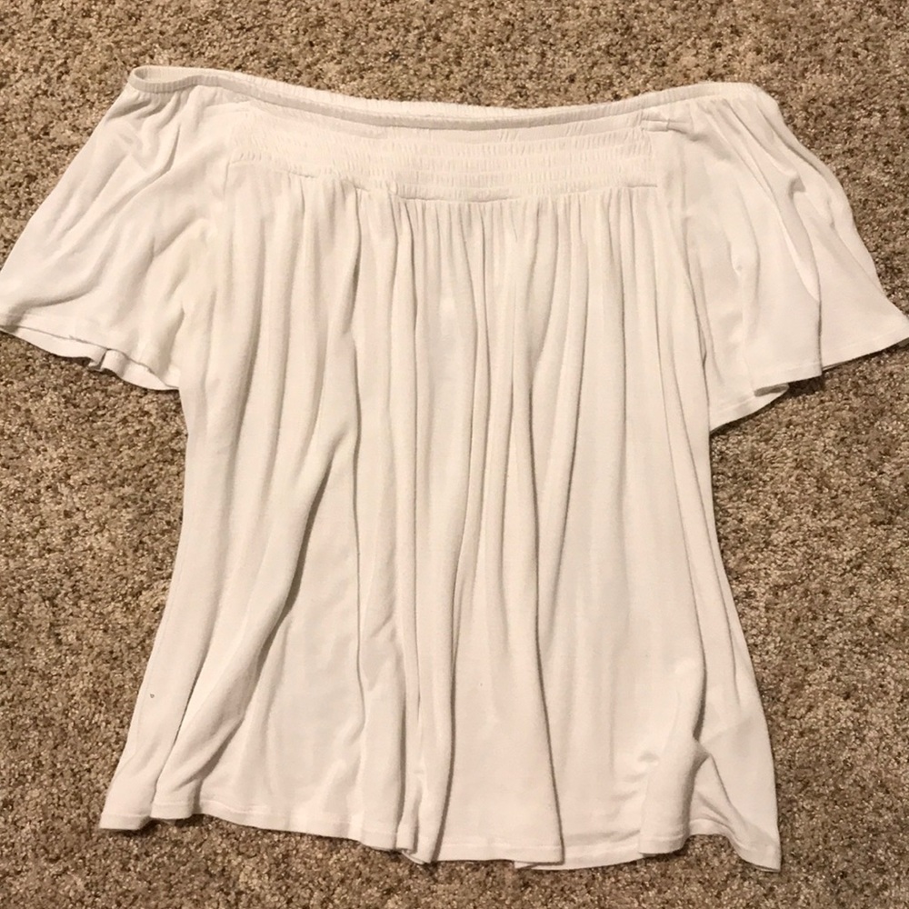 Flowy, white, off the shoulder, w/ keyhole back